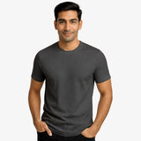 Man wearing Suvin Gold cotton t-shirt